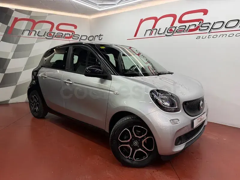 Usado Smart ForFour Passion 71 CV (52 kW) 2015 Gris / plata Utilitario