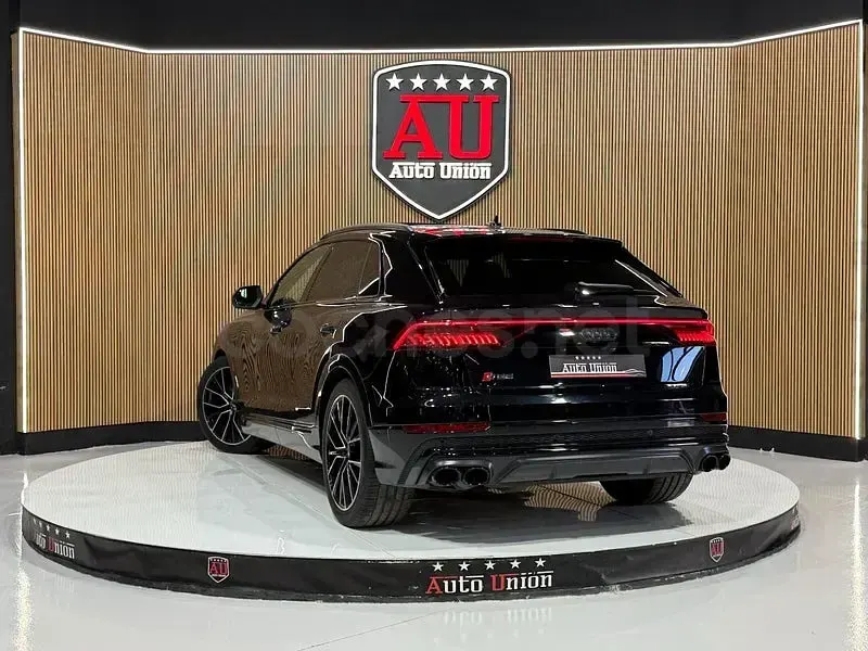Usado Audi Q8 S-Line 435 CV (319 kW) 2019 Negro SUV
