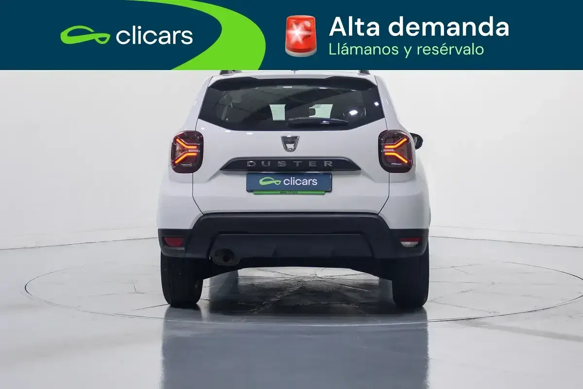 Usado Dacia Duster Essentiel 100 CV (73 kW) 2023 Blanco SUV