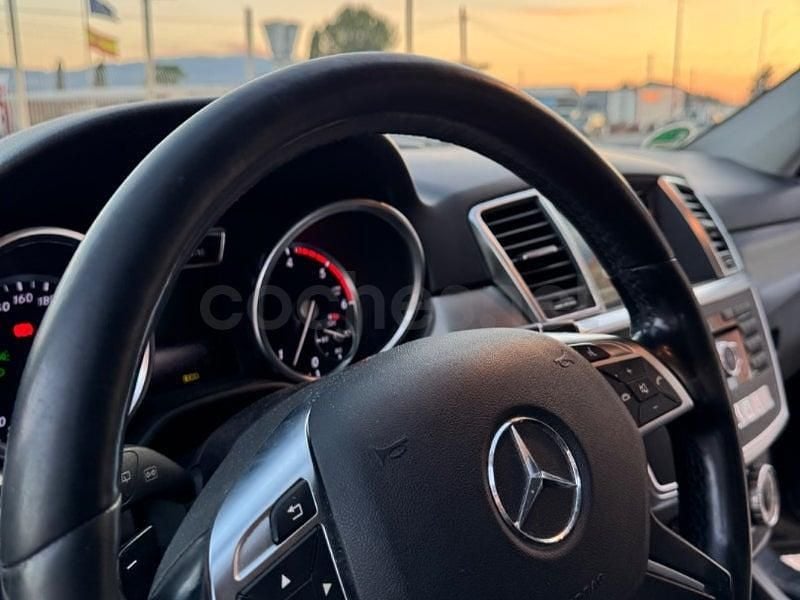 Usado Mercedes ML250 204 CV (150 kW) 2015 Gris / plata SUV