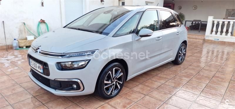 Beige Usado 2017 Citroën C4 Picasso Shine Monovolumen | 10.800 € (Buen precio) - Imagen 1/4