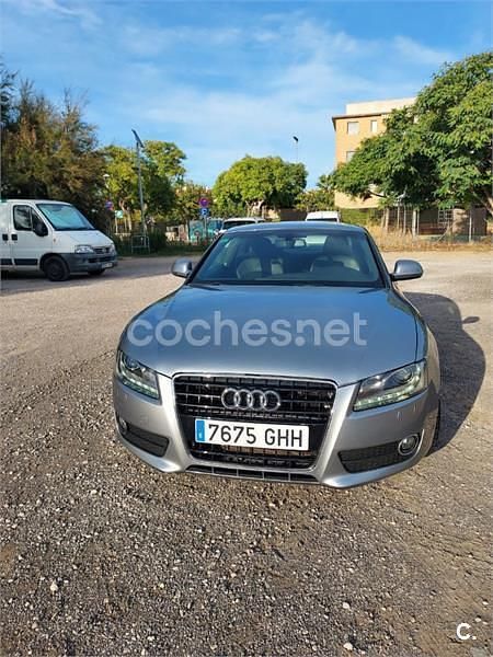 Gris / plata Usado 2008 Audi A5 Coupe | 9200 € (Precio justo) - Imagen 1/4