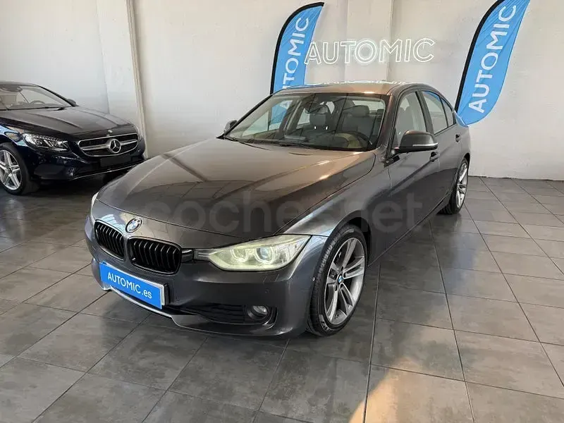 Käytetty BMW 320 184 HP (135 kW) 2013 Harmaa Sedan