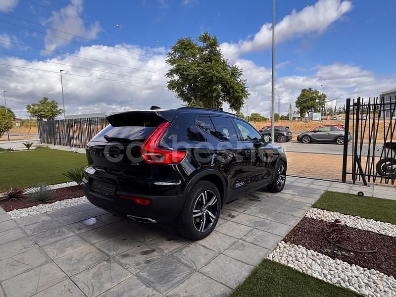 Usado Volvo XC40 R-Design 150 CV (110 kW) 2020 Negro SUV