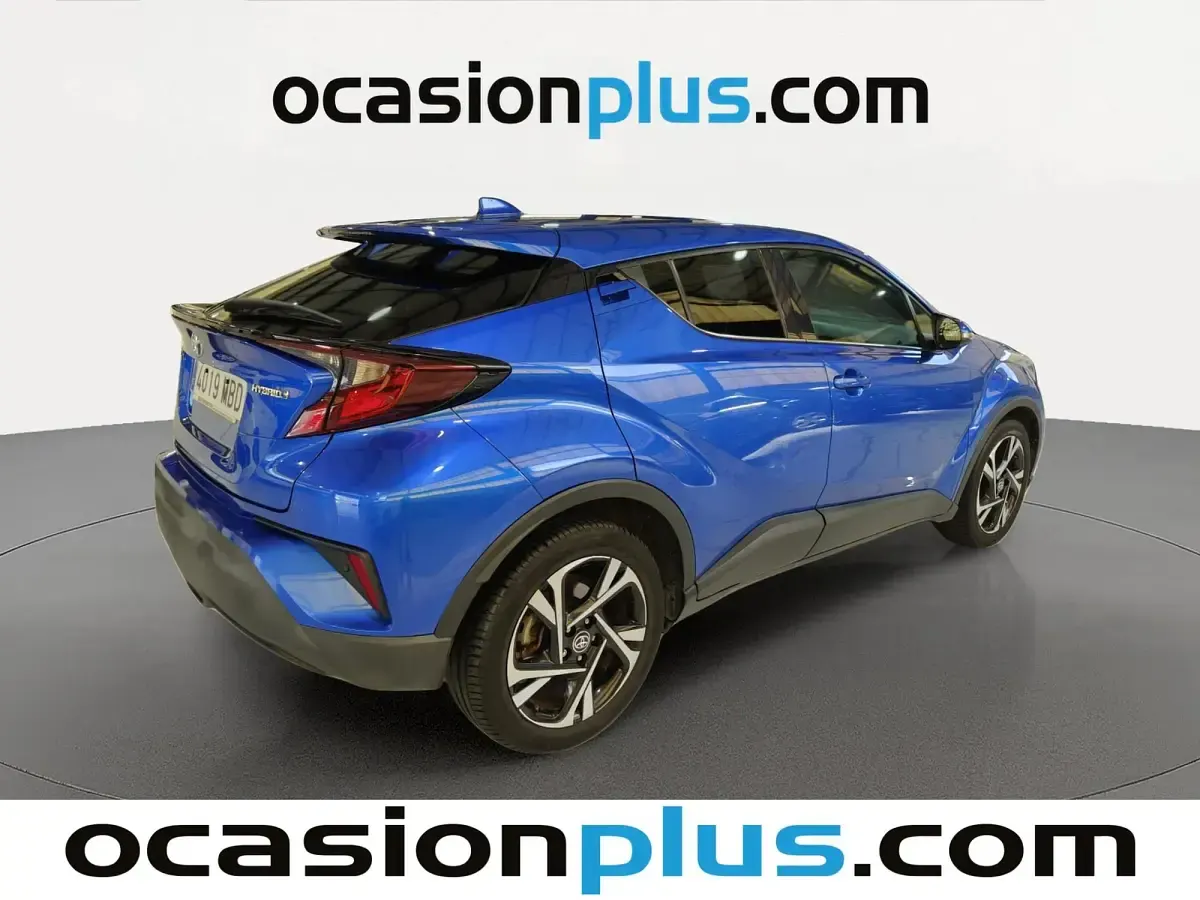 Usado Toyota C-HR Advance 122 CV (89 kW) 2022 Azul SUV