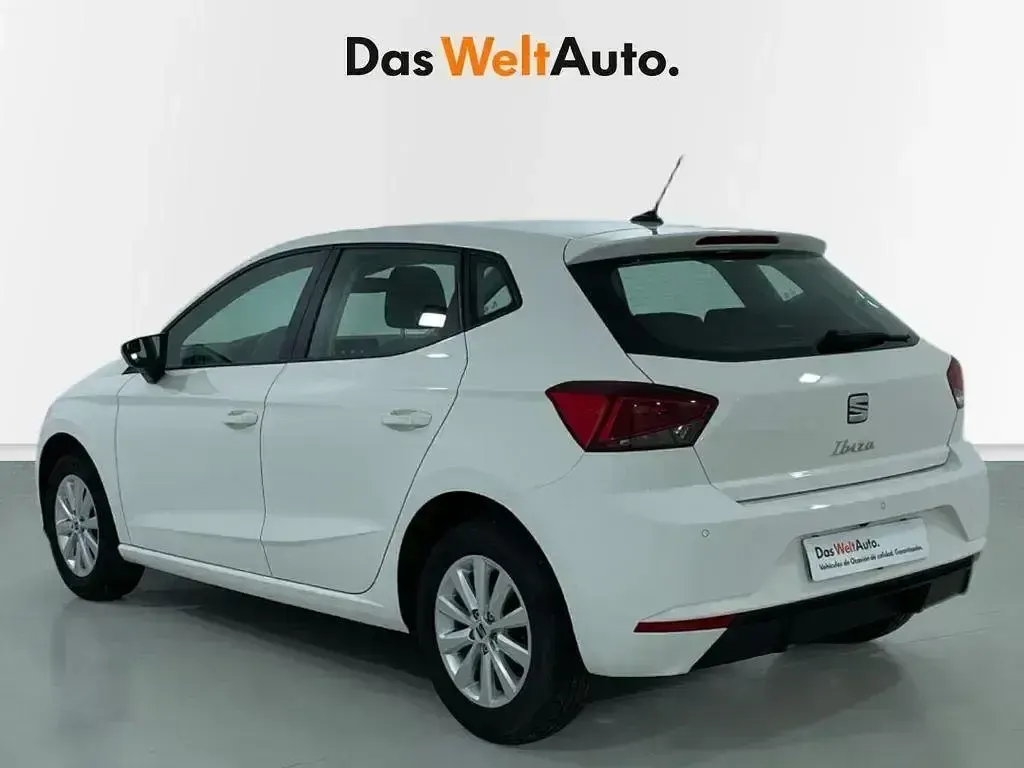 Usado Seat Ibiza Style 80 CV (58 kW) 2025 Blanco Utilitario