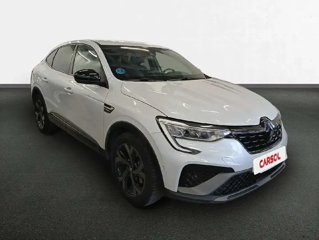 Usado Renault Arkana Engineered 144 CV (105 kW) 2023 Blanco SUV