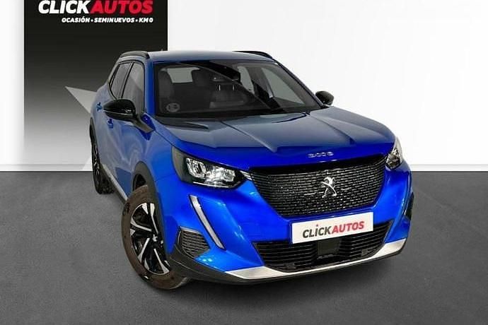 Usado Peugeot 2008 Allure 100 CV (73 kW) 2023 Gris SUV