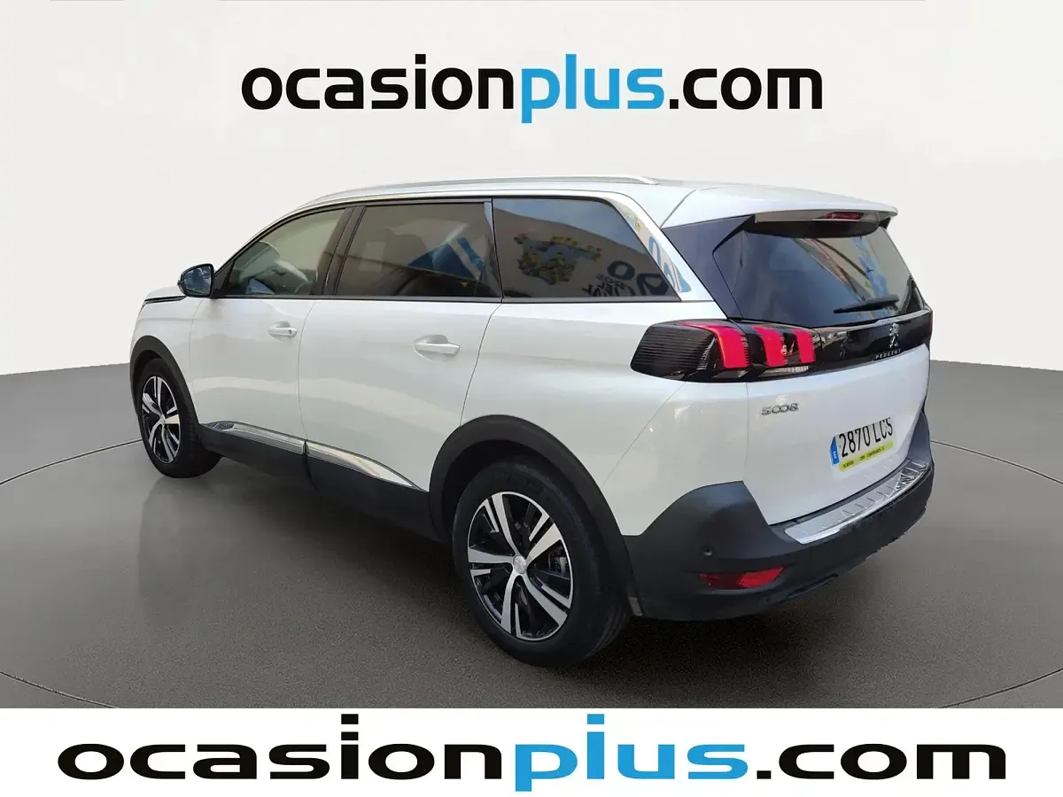 Usado Peugeot 5008 Allure 131 CV (96 kW) 2019 Blanco SUV