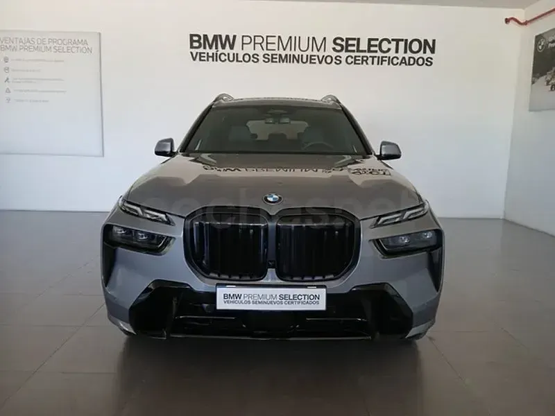 Nuevo BMW X7 Comfort Edition 352 CV (258 kW) 2026 Gris / plata SUV