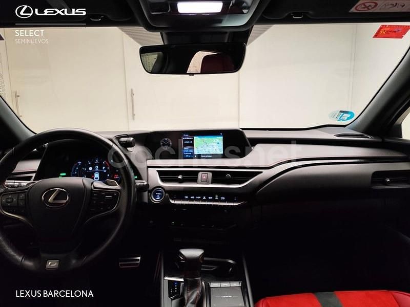 Usado Lexus UX Sport Line 184 CV (135 kW) 2021 Blanco SUV