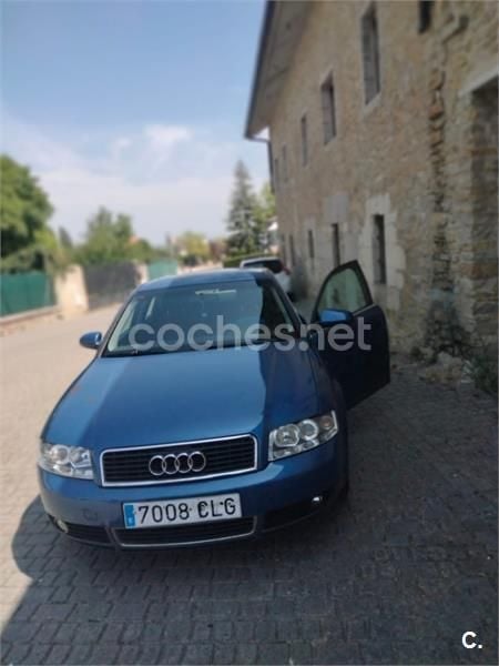 Azul Usado 2003 Audi A4 Berlina | 3500 € (Precio justo) - Imagen 1/3