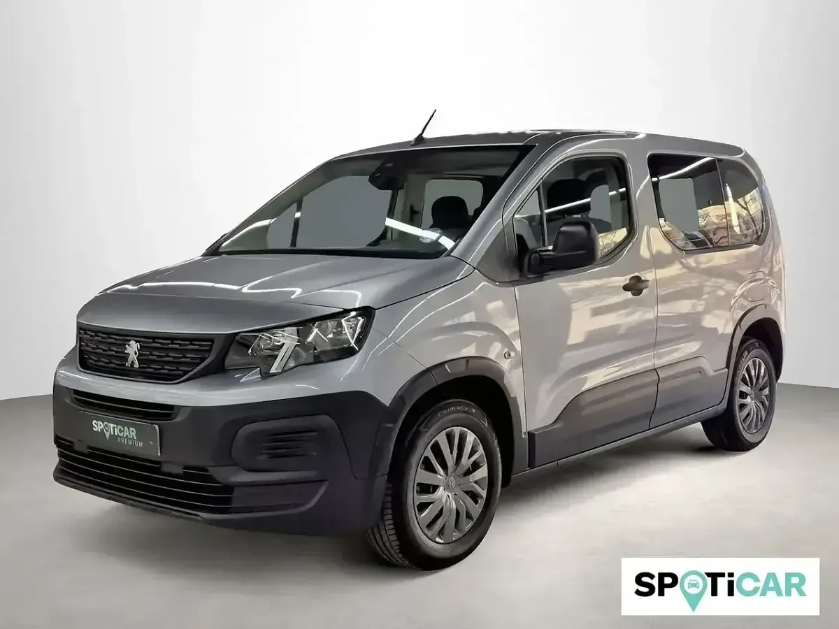 Usado Peugeot e-Rifter Active 100 kW (136 CV) 2023 Gris Monovolumen