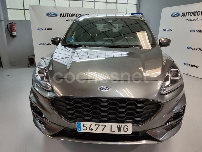 Gris / plata Usado 2022 Ford Kuga ST-Line X SUV | 27.700 € (Un poco caro) - Imagen 1/4