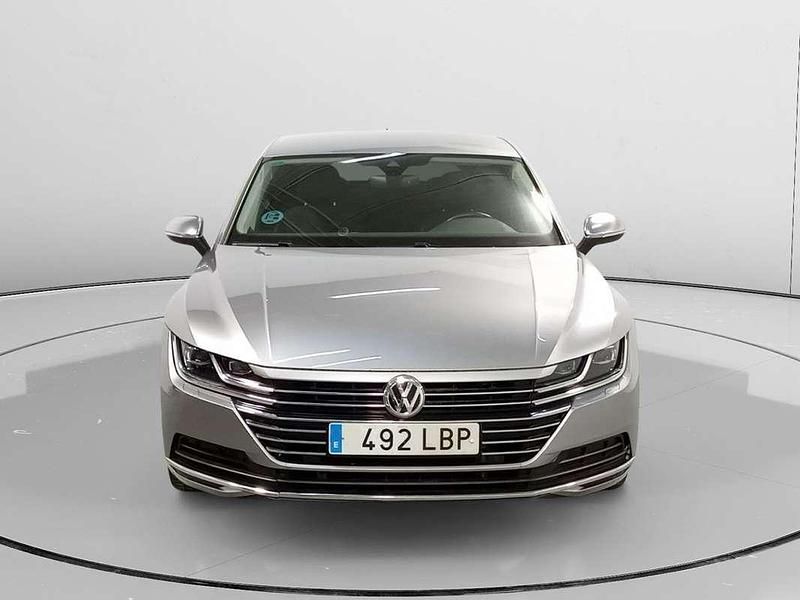 Usado VW Arteon Elegance 190 CV (139 kW) 2019 Gris Berlina