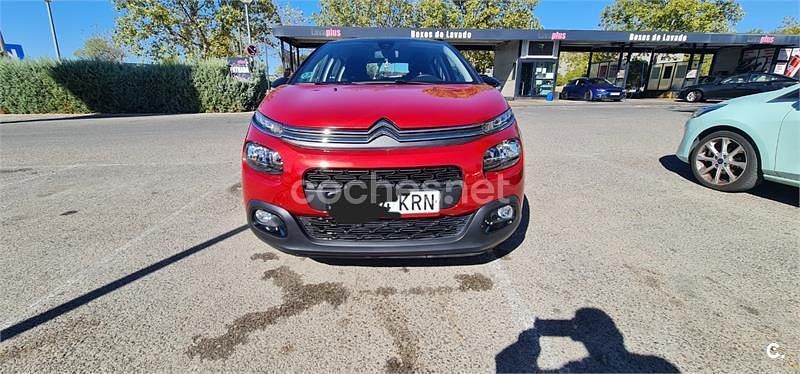 Usado Citroën C3 Feel 82 CV (60 kW) 2018 Rojo Utilitario