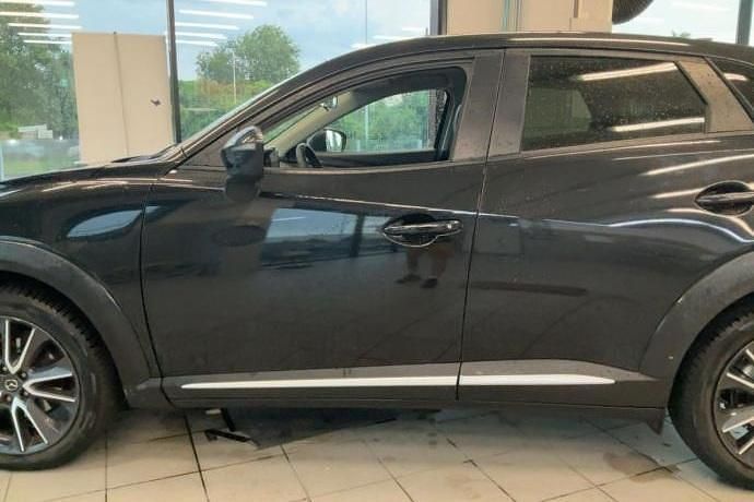 Usado Mazda CX-3 Luxury 105 CV (77 kW) 2018 Negro SUV