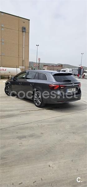 Occasion Toyota Avensis Advance 143 PK (105 kW) 2016 Grijs Stationwagen