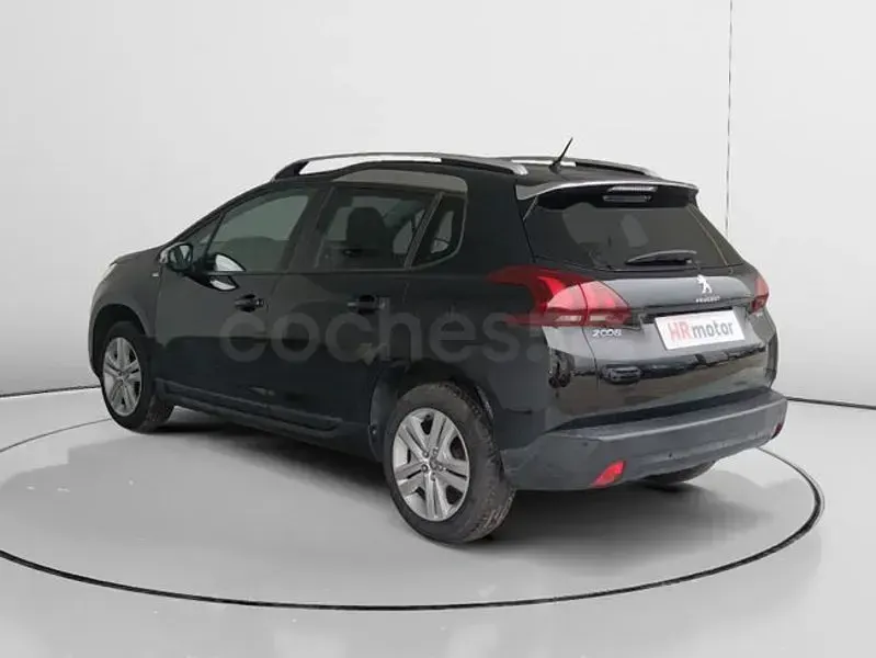 Usado Peugeot 2008 Style 82 CV (60 kW) 2016 Negro SUV