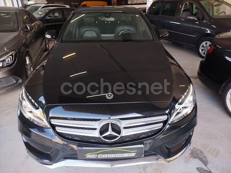 Usado Mercedes C220 194 HP (142 kW) 2018 Preto Sedan
