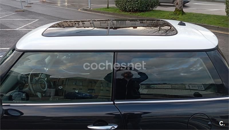 Usado Mini Cooper D 110 CV (80 kW) 2010 Negro Utilitario