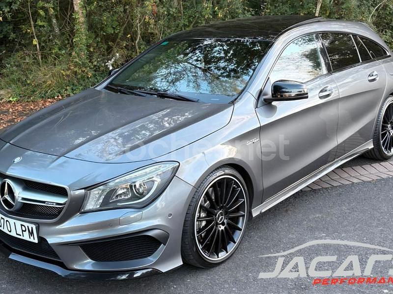 Gris / plata Usado 2016 Mercedes CLA45 AMG Shooting Brake Familiar | 35.490 € (Un poco caro) - Imagen 1/4