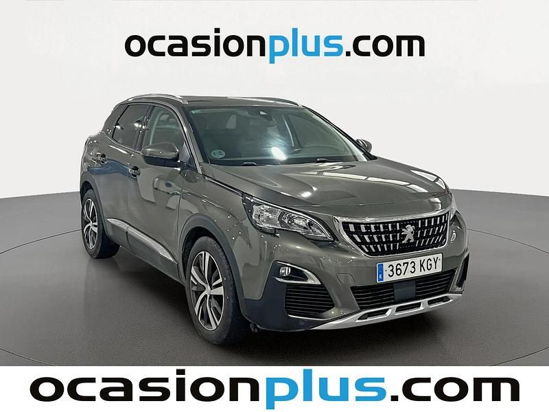 Usado Peugeot 3008 Allure 130 CV (95 kW) 2018 Gris SUV