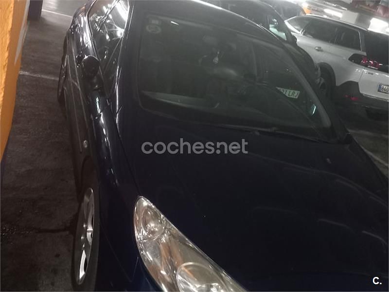 Usado Peugeot 407 Sport 136 CV (100 kW) 2006 Azul Berlina