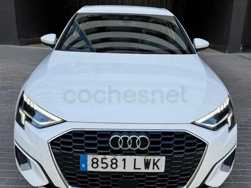 Usado Audi A3 116 CV (85 kW) 2022 Blanco Berlina