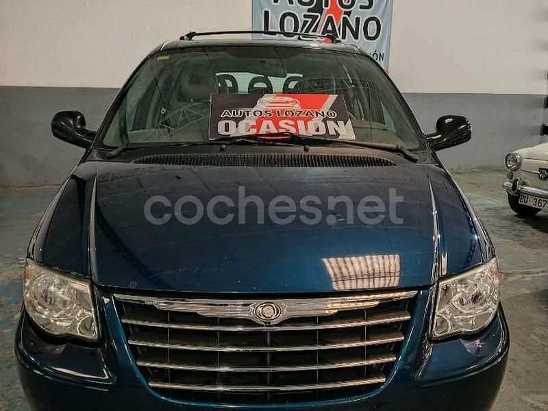 Usado Chrysler Voyager 150 CV (110 kW) 2005 Azul Monovolumen