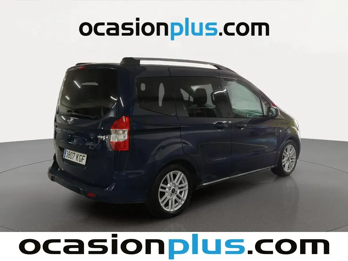Usado Ford Tourneo Courier Titanium 100 CV (73 kW) 2017 Azul Monovolumen