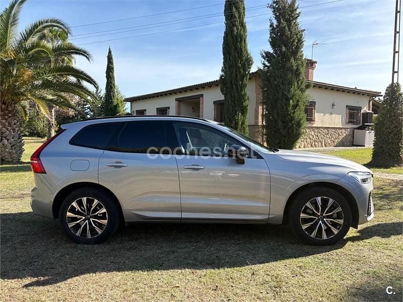 Usado Volvo XC60 Plus 197 CV (144 kW) 2023 Gris / plata SUV