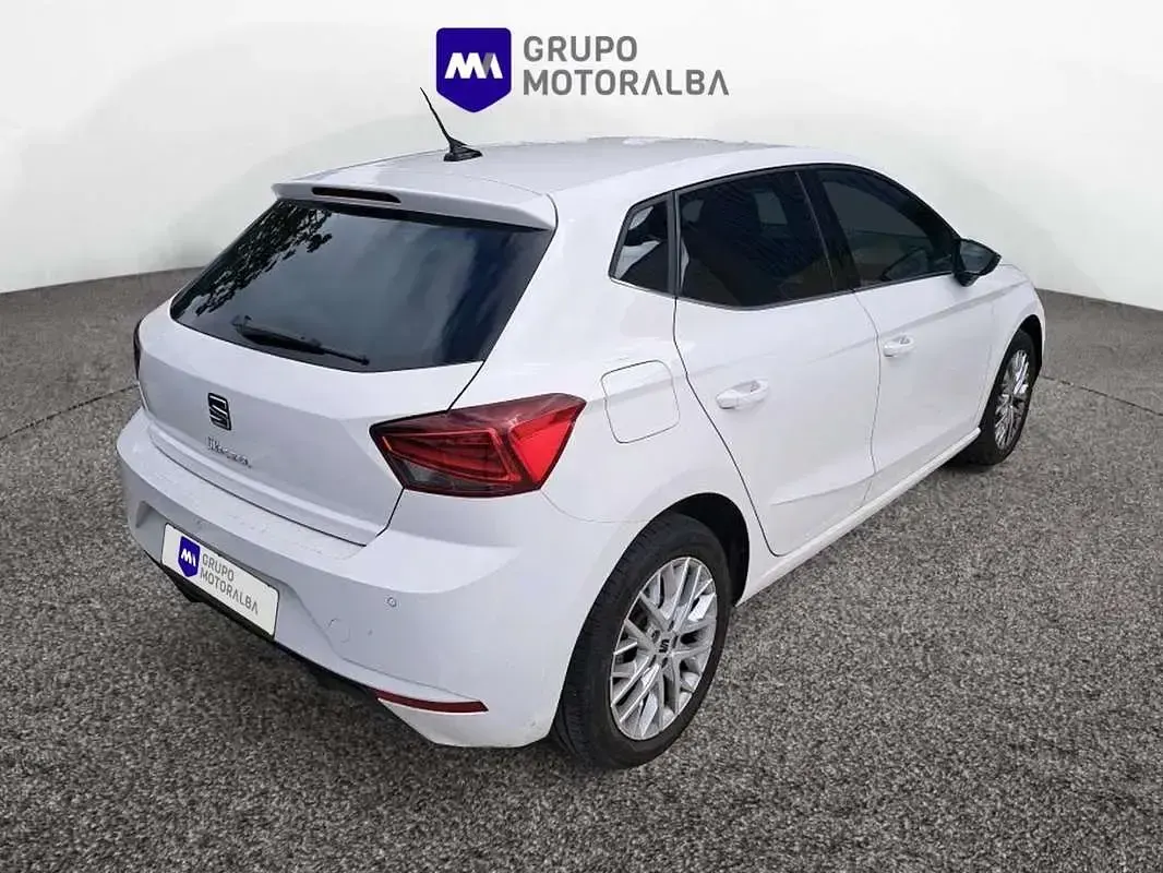 Usado Seat Ibiza XCELLENCE 116 CV (85 kW) 2025 Blanco Utilitario