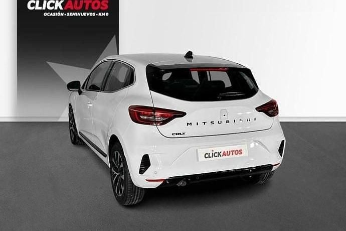 Usado Mitsubishi Colt 90 CV (66 kW) 2024 Utilitario