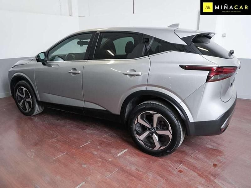 Usado Nissan Qashqai N-Connecta 140 CV (102 kW) 2024 Gris SUV