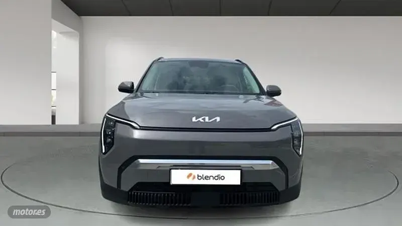 Usado Kia EV3 Earth 150 kW (204 CV) 2026 Gris SUV