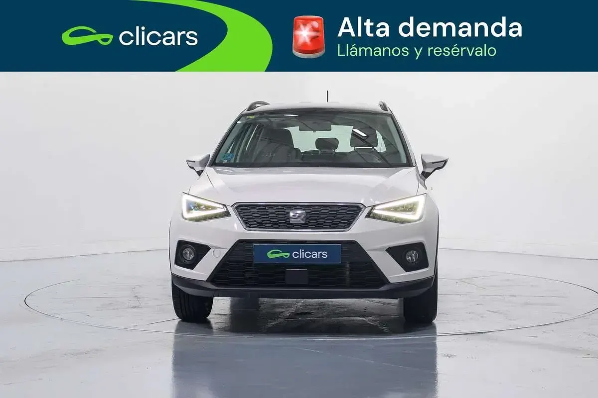 Usado Seat Arona Style 90 CV (66 kW) 2020 Blanco SUV