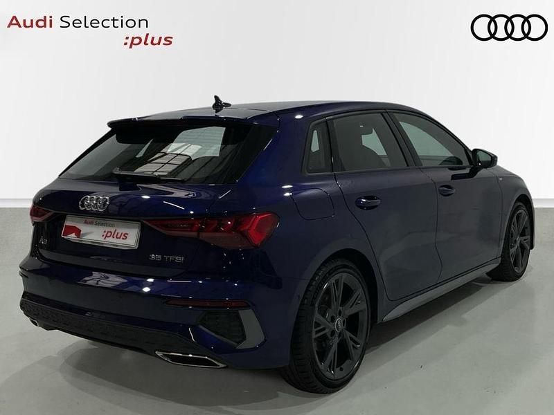 Usado Audi A3 S-Line 150 CV (110 kW) 2023 Azul Berlina