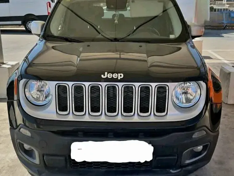 Usado Jeep Renegade Limited 120 CV (88 kW) 2015 Negro SUV