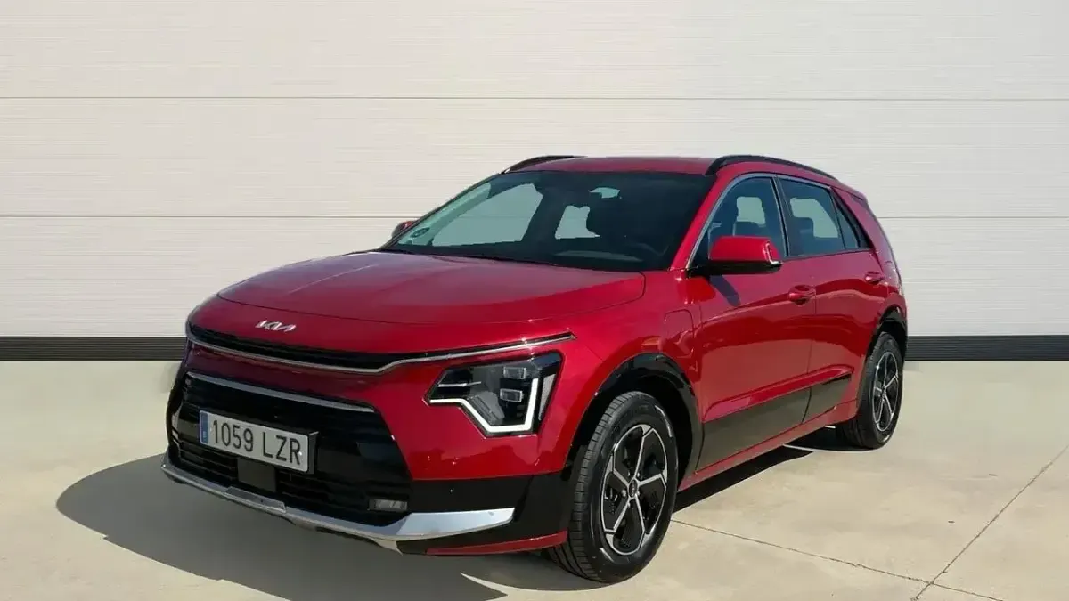 Usado Kia e-Niro 134 kW (183 CV) 2022 Rojo SUV