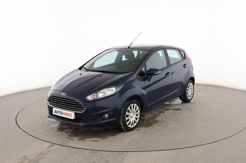 Usado Ford Fiesta Trend 82 HP (60 kW) 2015 Sedan
