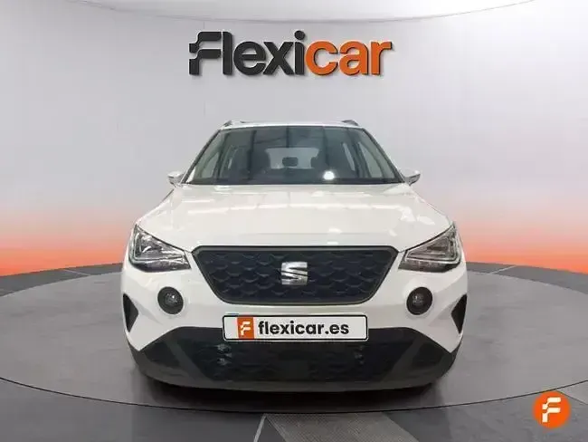 Usado Seat Arona Style 115 CV (84 kW) 2024 Gris SUV