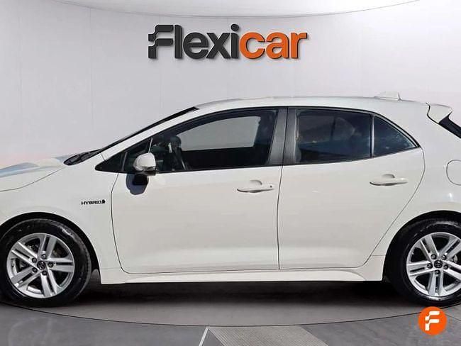 Usado Toyota Corolla Active 122 CV (89 kW) 2020 Blanco Berlina
