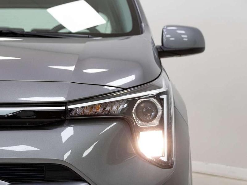 Usado Kia Picanto 63 CV (46 kW) 2025 Gris Utilitario