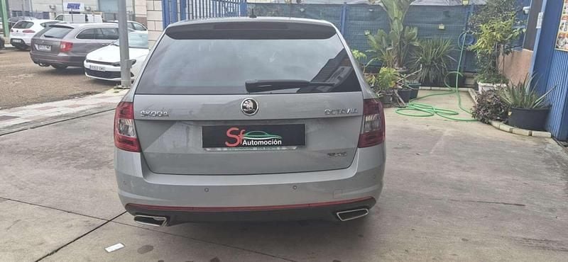 Usado Skoda Octavia RS 184 CV (135 kW) 2015 Gris Utilitario