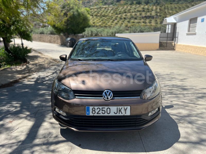 Marrón Usado 2016 VW Polo Advance Berlina | 7300 € (Buen precio) - Imagen 1/4