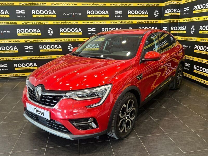 Rojo Usado 2023 Renault Arkana Techno SUV | 26.900 € (Un poco caro) - Imagen 1/4