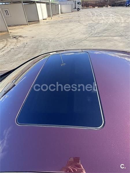 Usado Mercedes CLS320 224 CV (164 kW) 2005 Granate Berlina