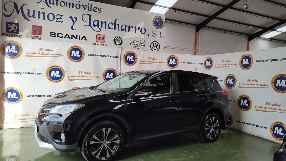 Begagnad Toyota RAV4 Business Edition 124 HK (91 kW) 2015 Svart SUV