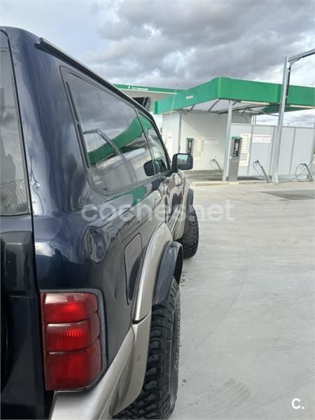 Azul Usado 2000 Nissan Patrol SE SUV | 10.000 € (Caro) - Imagen 1/4
